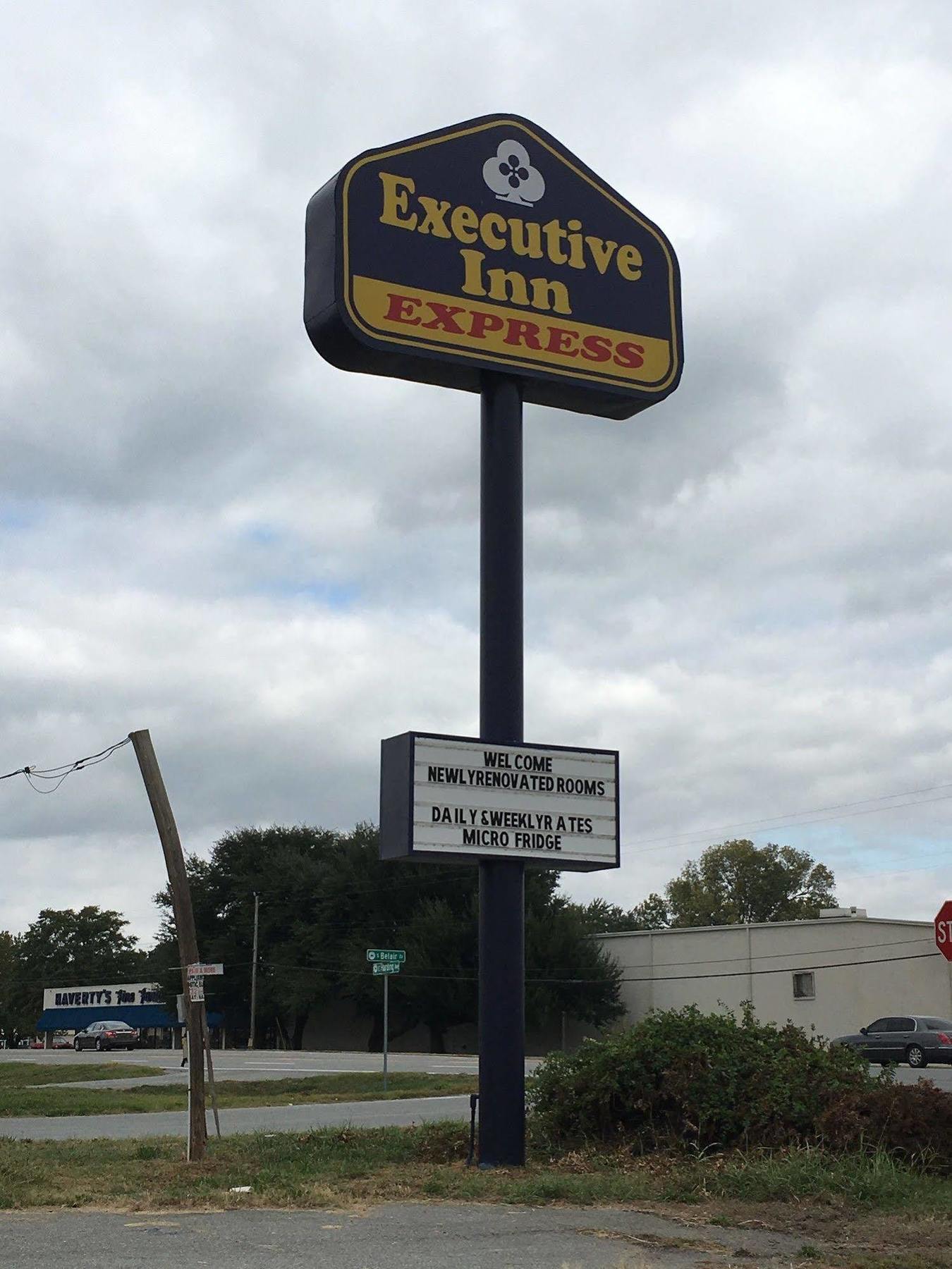 Executive Inn Pine Bluff Exterior photo